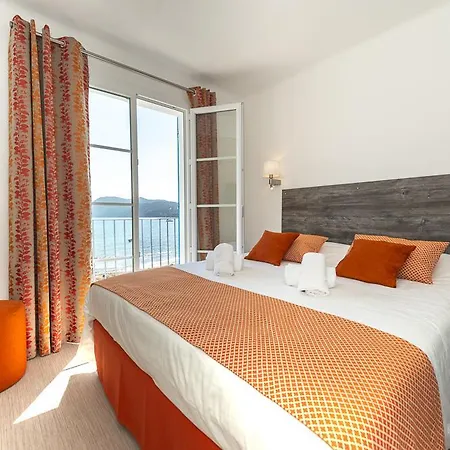 Hotel George 3*
